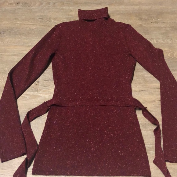 INC International concept Long sleeve sweater. - Picture 2 of 9